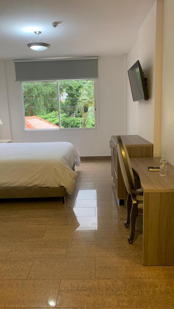 Hotel Diana Princess San Pedro Sula Ngoại thất bức ảnh